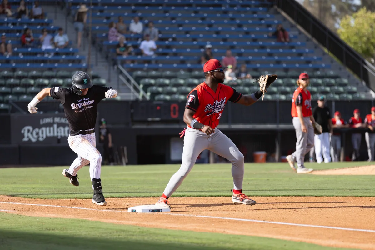A player takes his lead off first base
